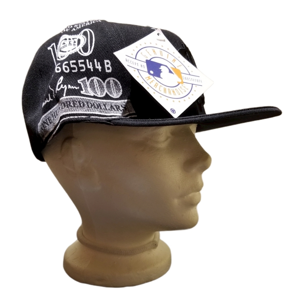 MLB + NEW ERA Black Fitted Baseball Cap